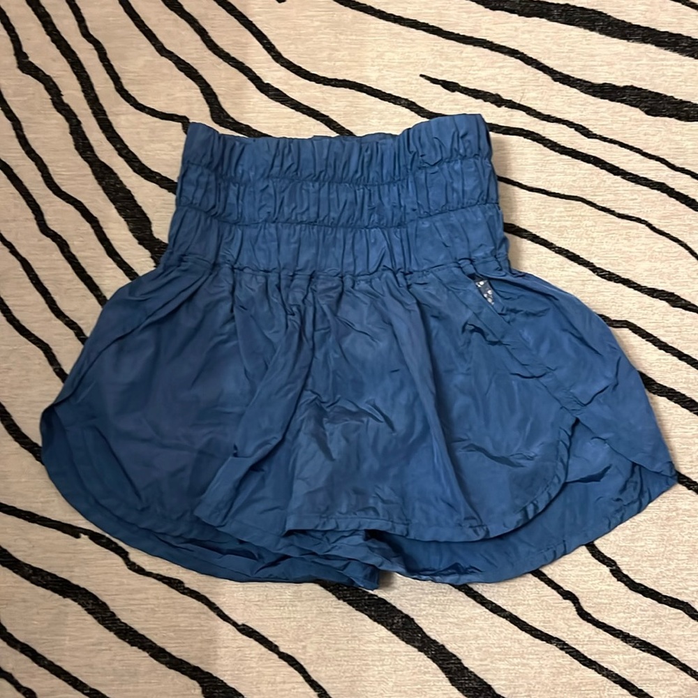 Women’s Free People Get Your Flirt On Running Shorts XS